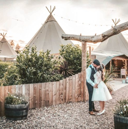 Location tipi de réception pour mariage